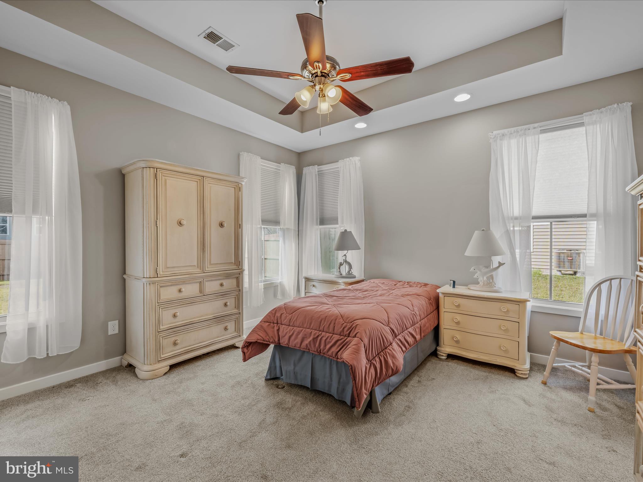 NADENBOUSCH PINES - Residential