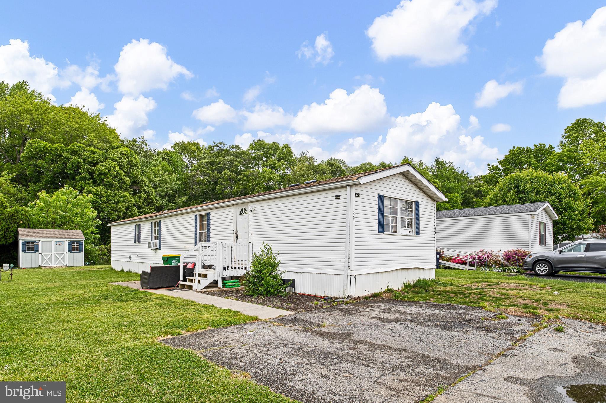 VILLAGEBROOK TR PK - Residential