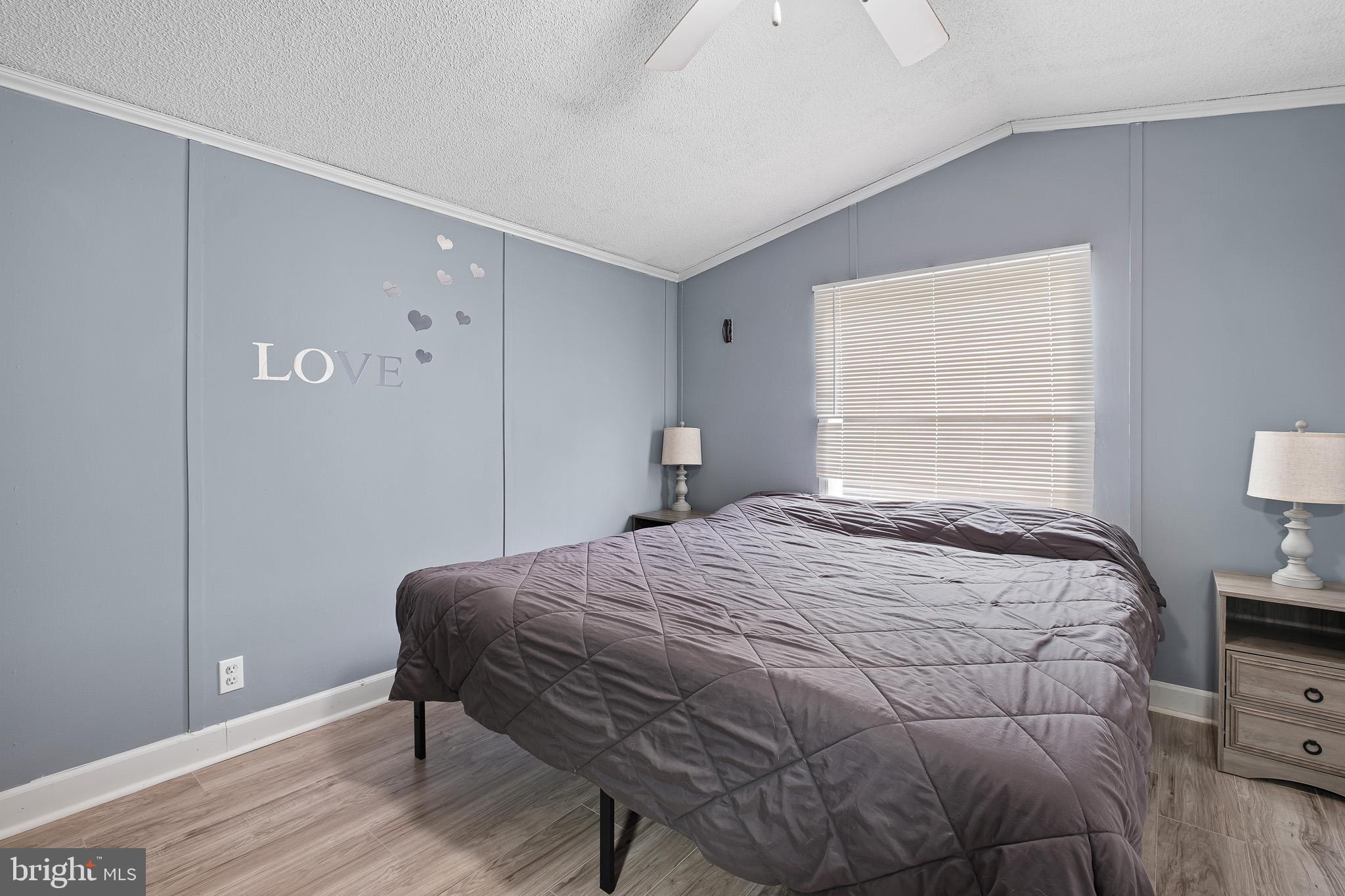VILLAGEBROOK TR PK - Residential