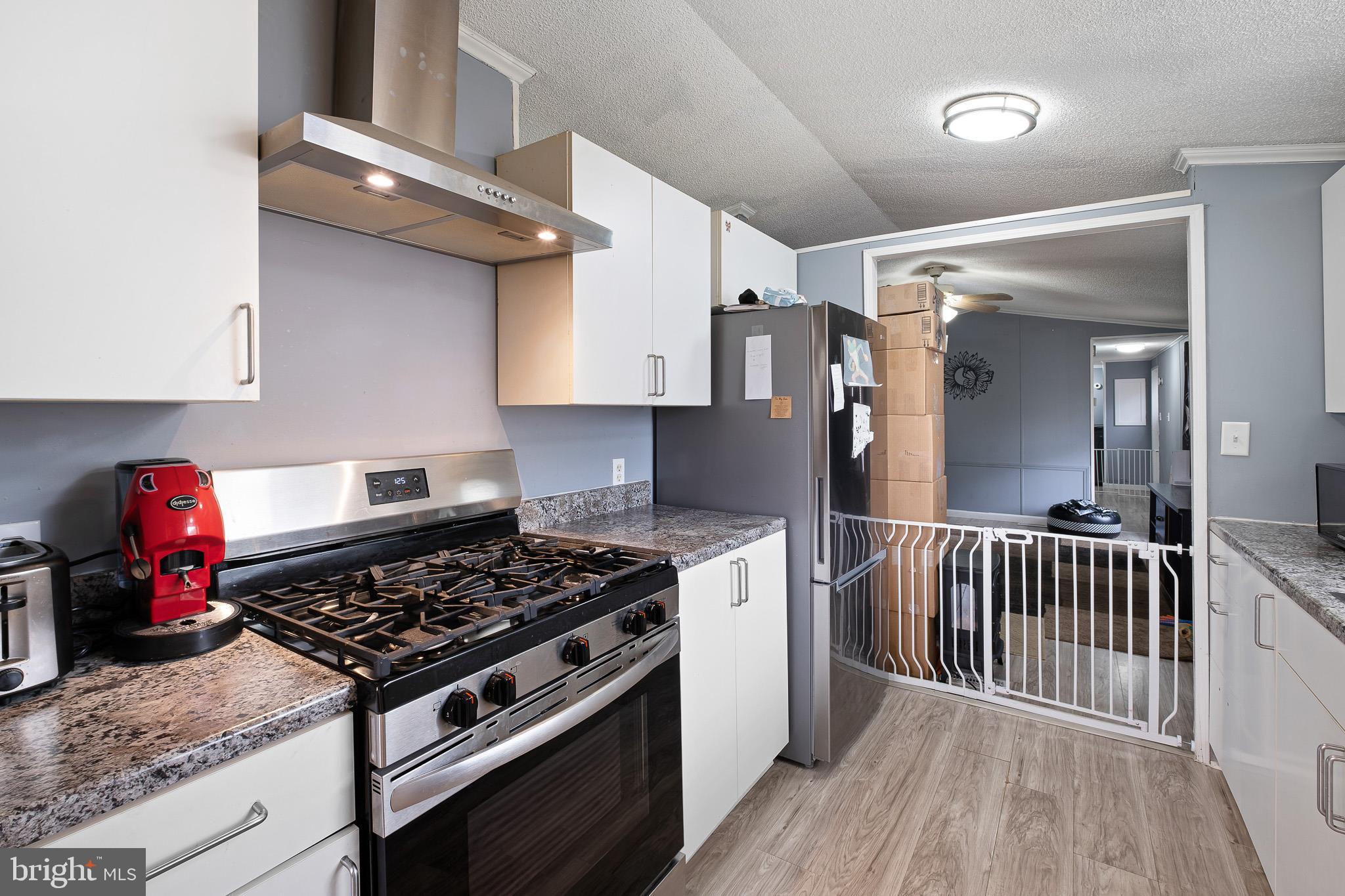 VILLAGEBROOK TR PK - Residential