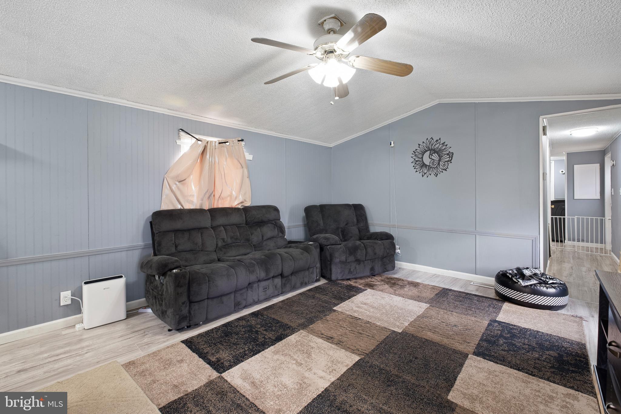 VILLAGEBROOK TR PK - Residential