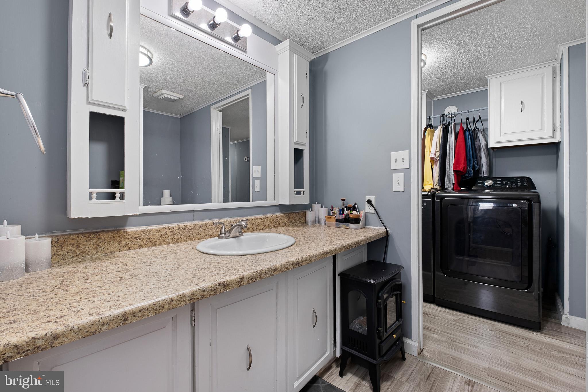 VILLAGEBROOK TR PK - Residential