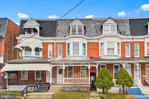 818 W KING STREET YORK PA 17403