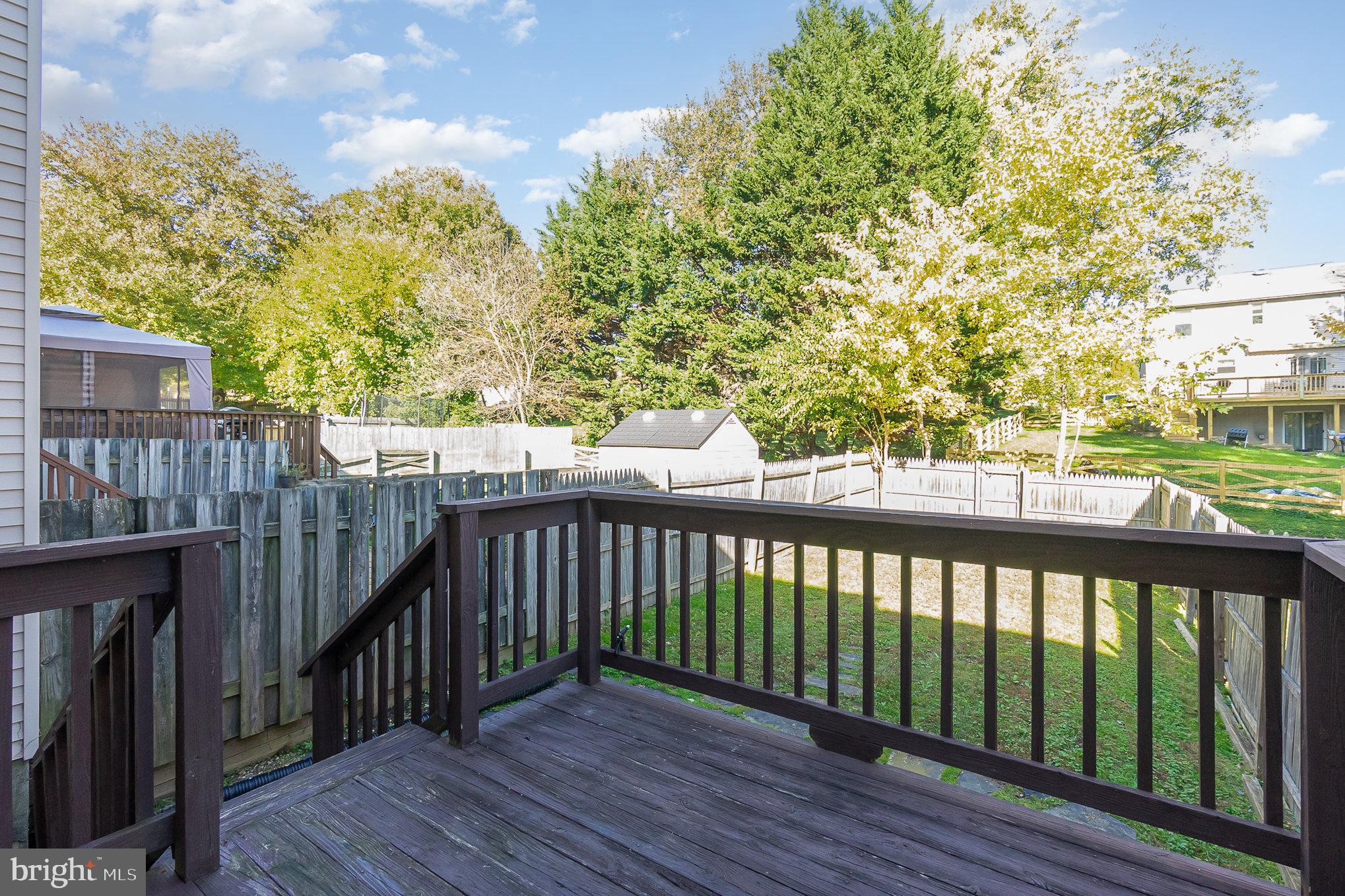 LAUREL VALLEY - Residential