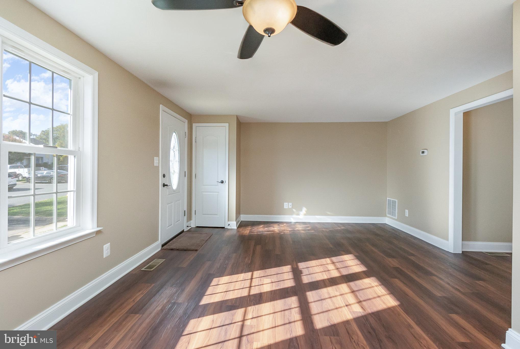 LAUREL VALLEY - Residential