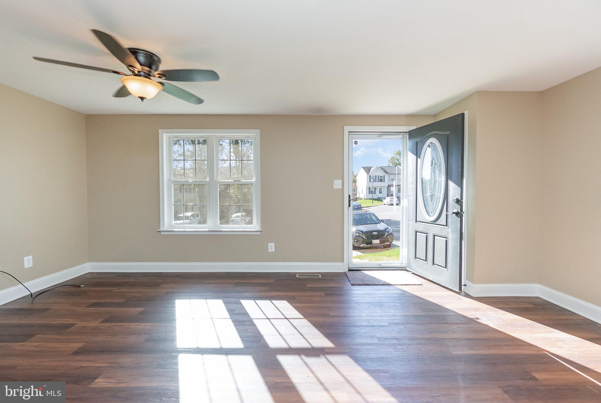 LAUREL VALLEY - Residential