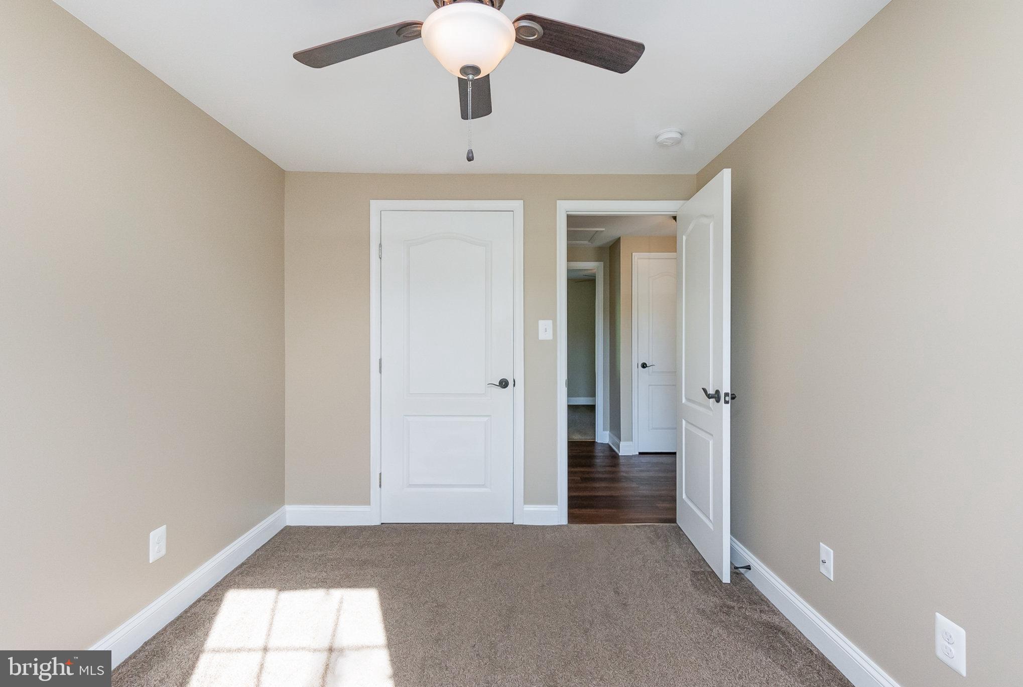 LAUREL VALLEY - Residential