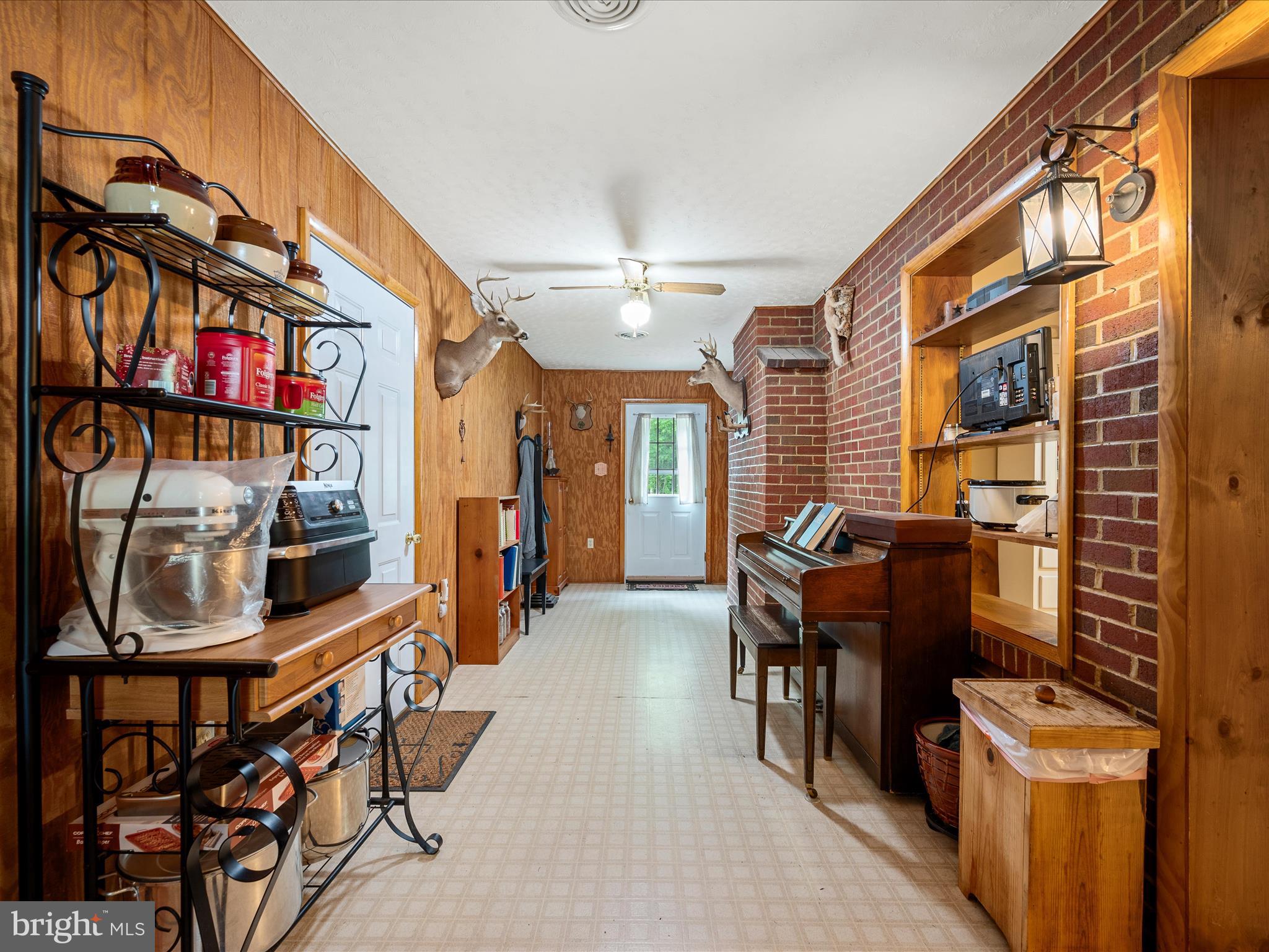 WINCHESTER - Residential