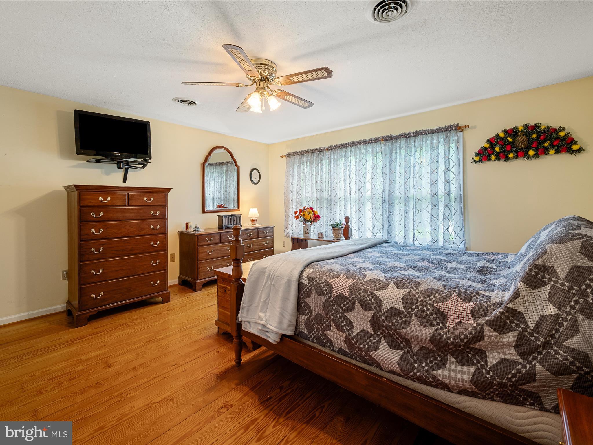 WINCHESTER - Residential