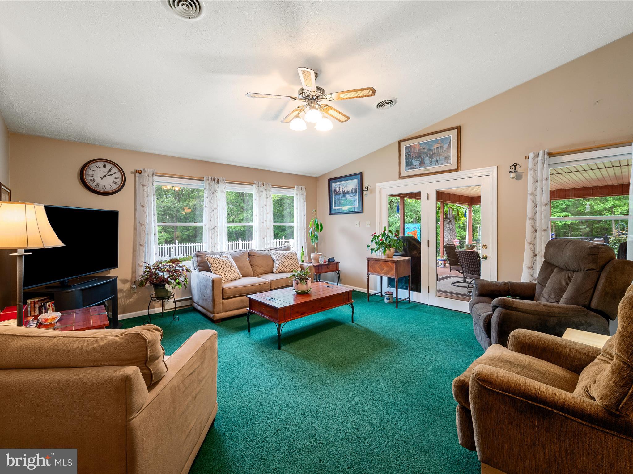 WINCHESTER - Residential