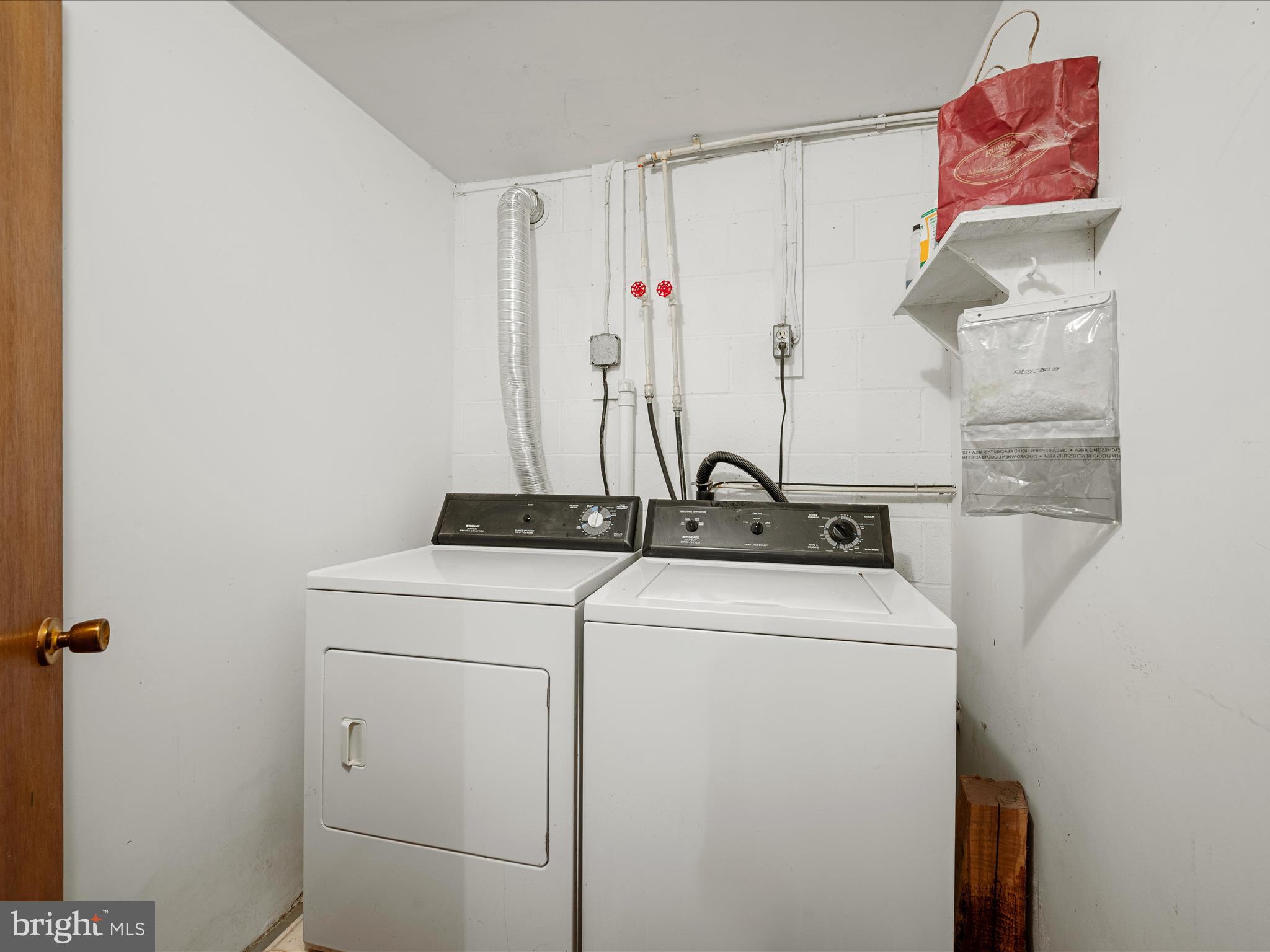 WINCHESTER - Residential