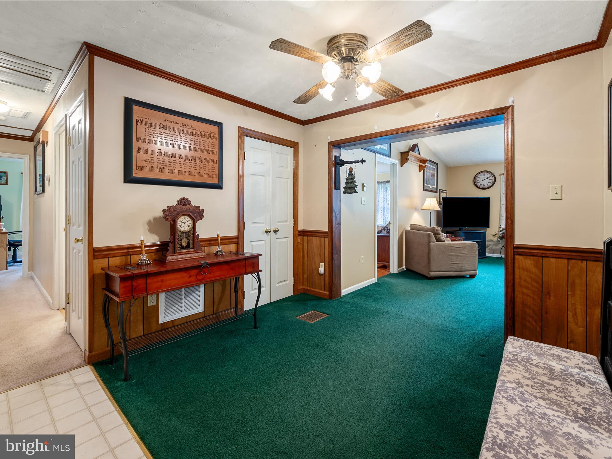 WINCHESTER - Residential