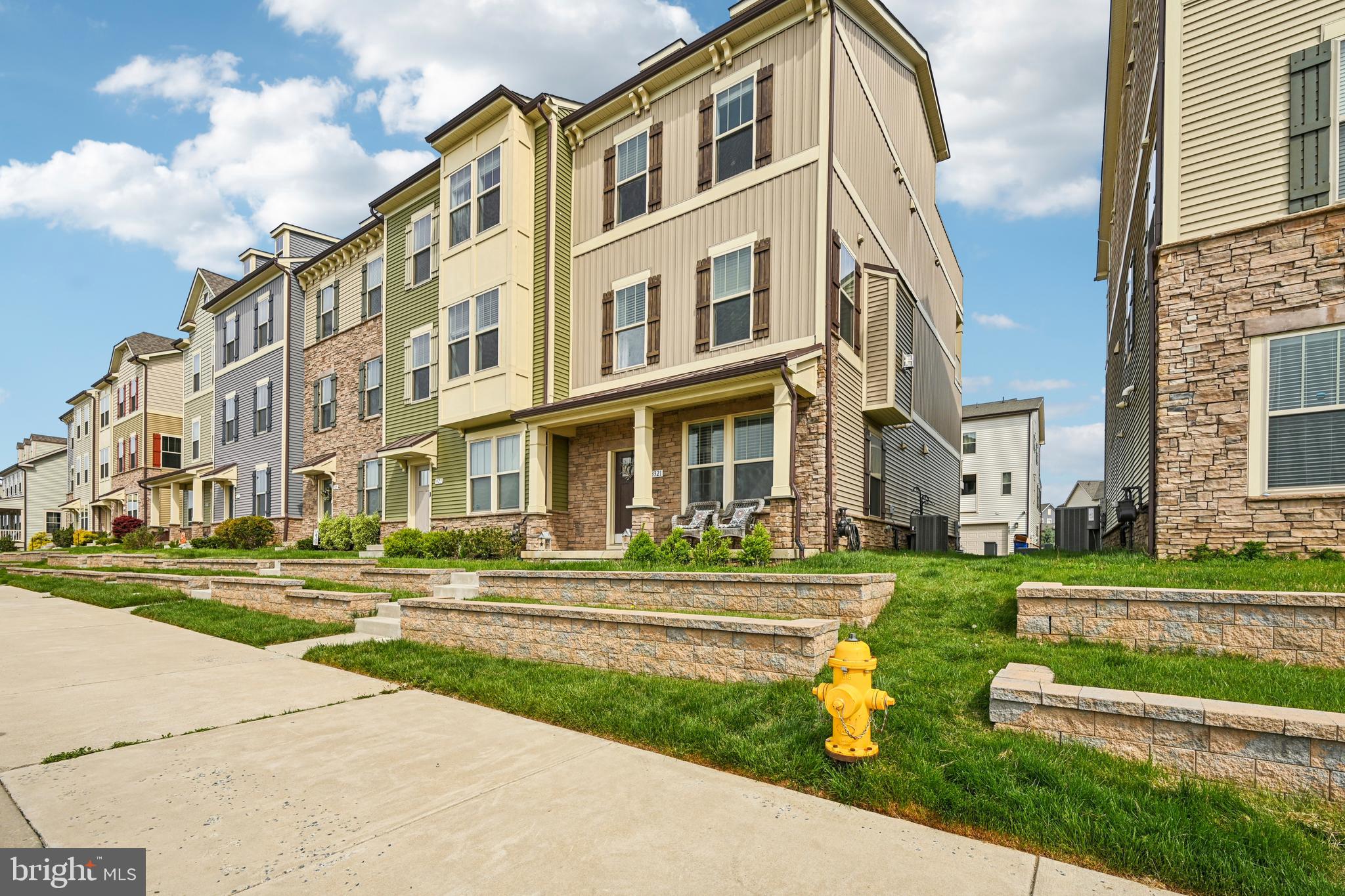 VILLAGES OF URBANA - Residential