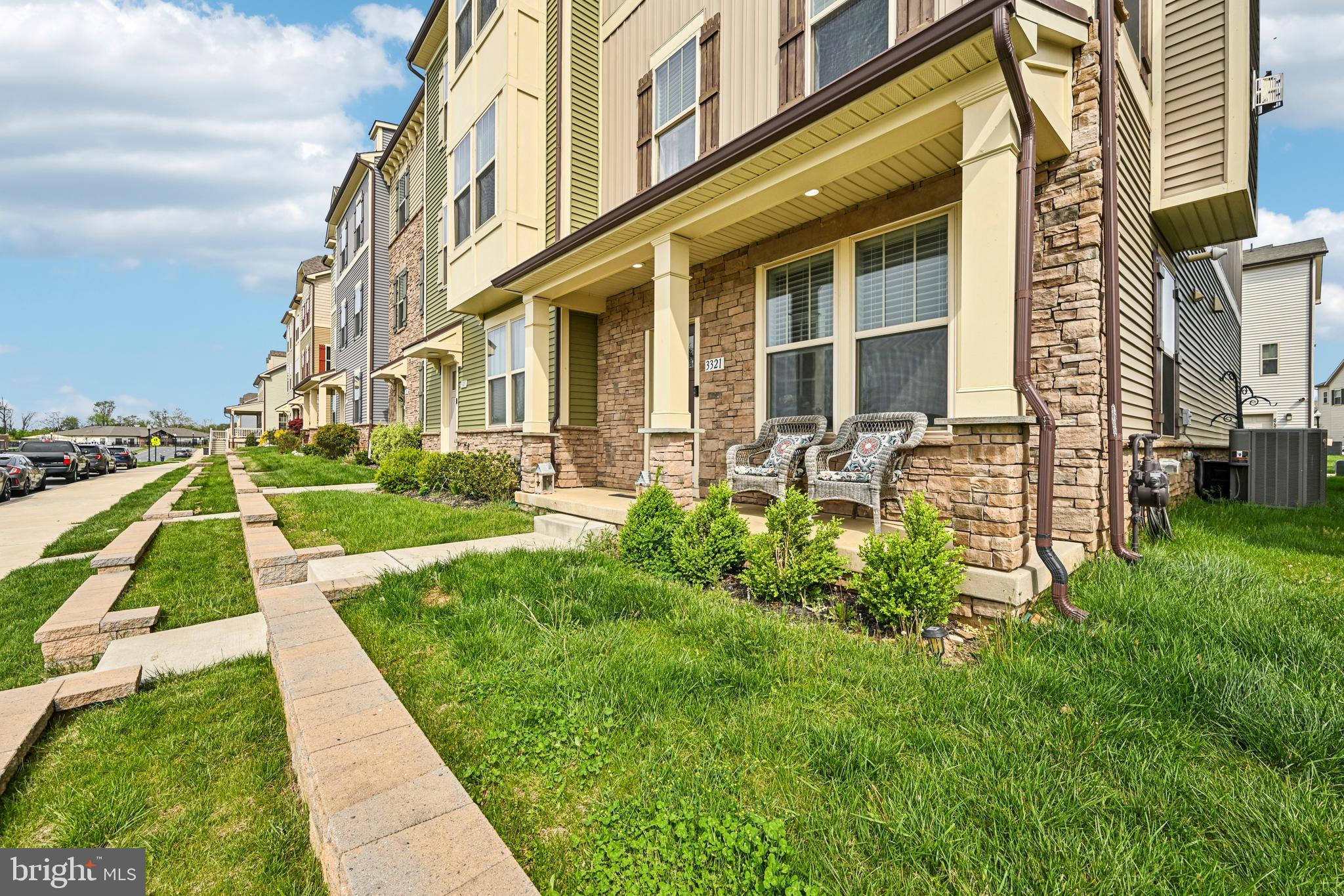 VILLAGES OF URBANA - Residential