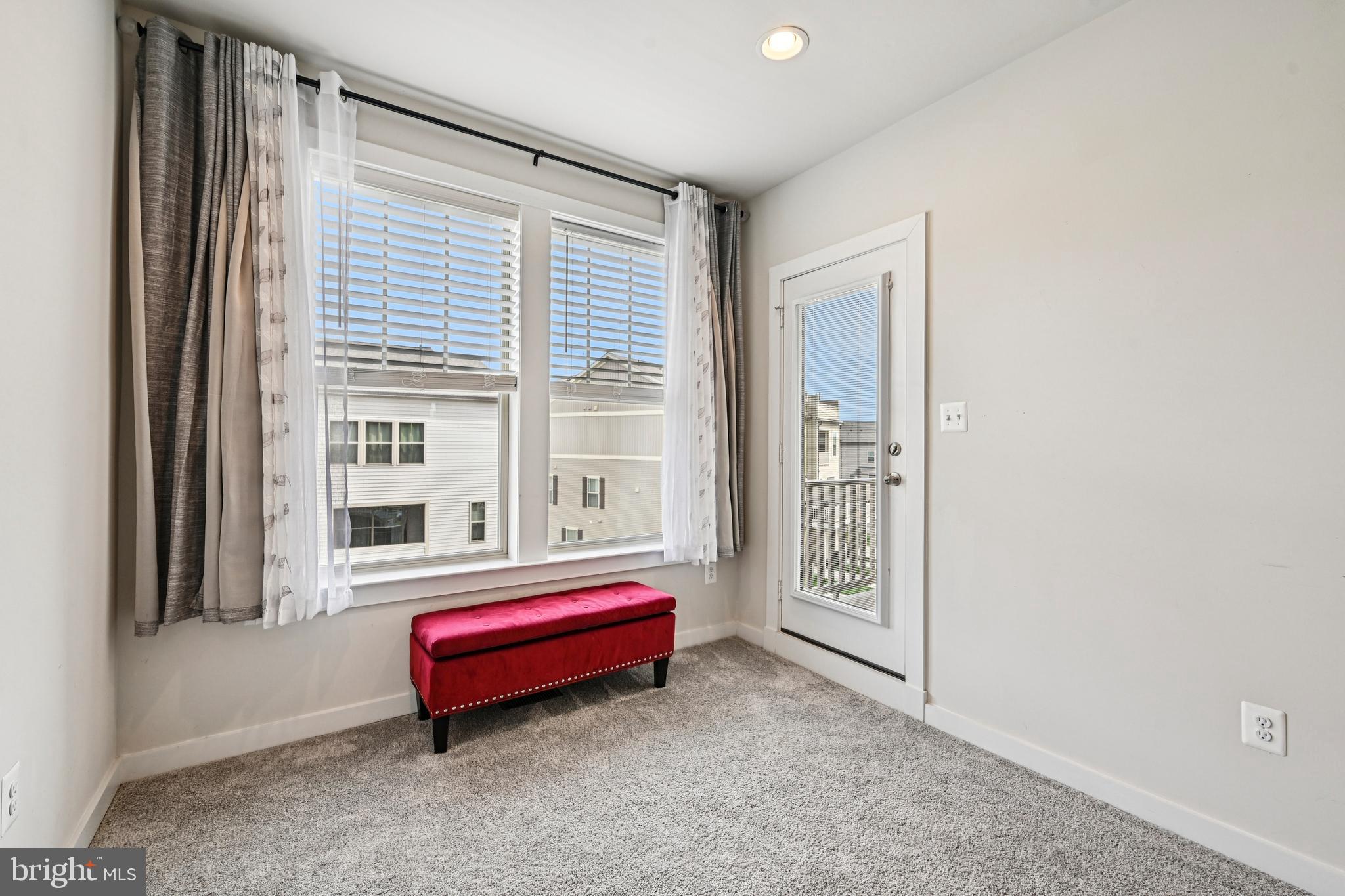 VILLAGES OF URBANA - Residential