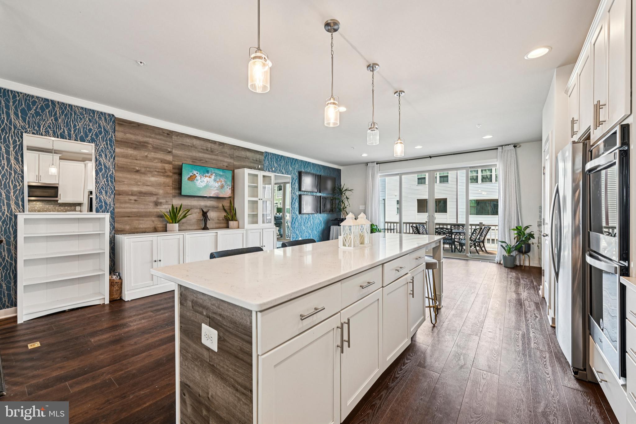 VILLAGES OF URBANA - Residential