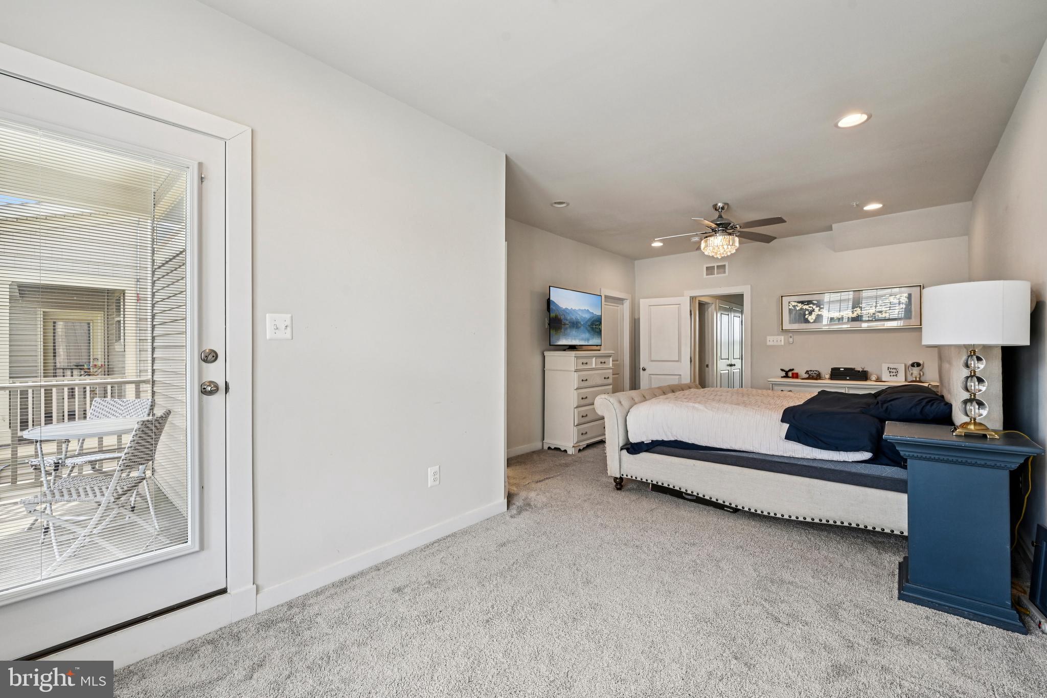 VILLAGES OF URBANA - Residential