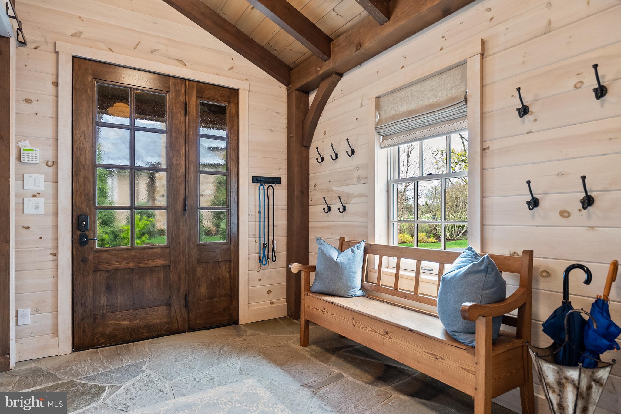 SALONA VILLAGE - Residential