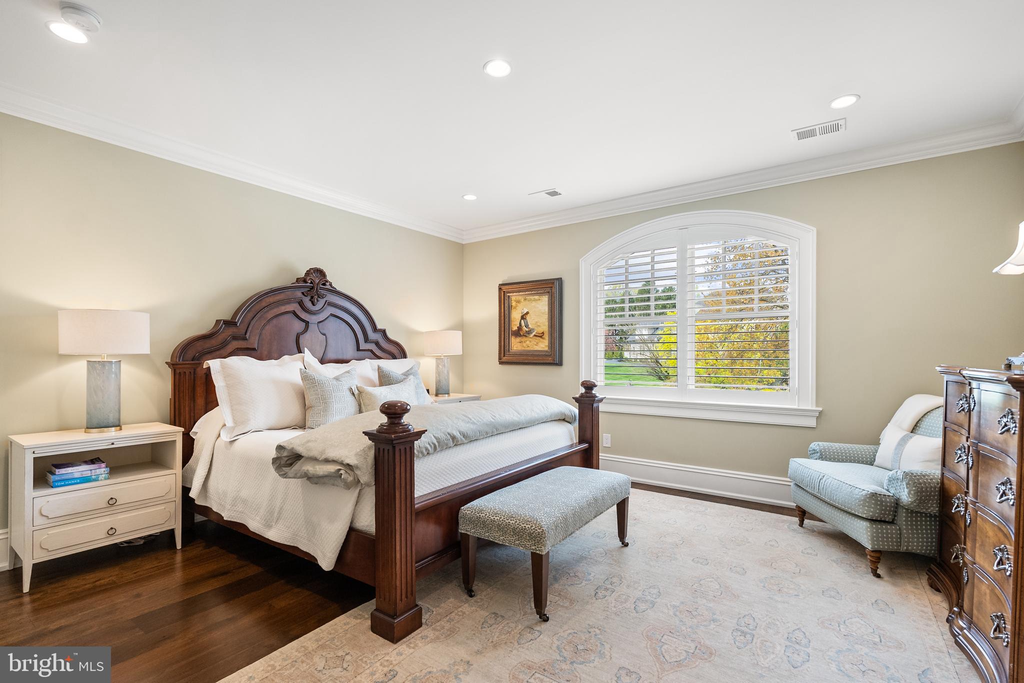 SALONA VILLAGE - Residential