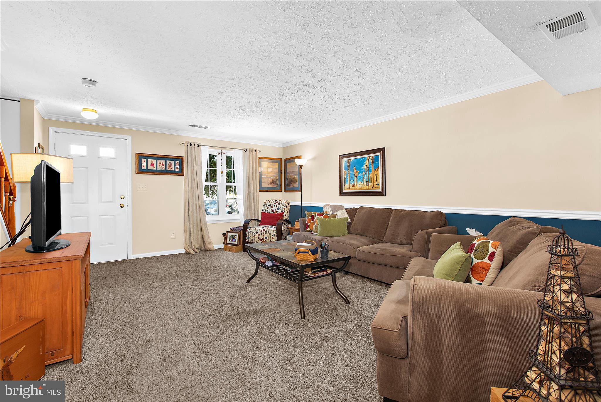 COLONY SQUARE - Residential