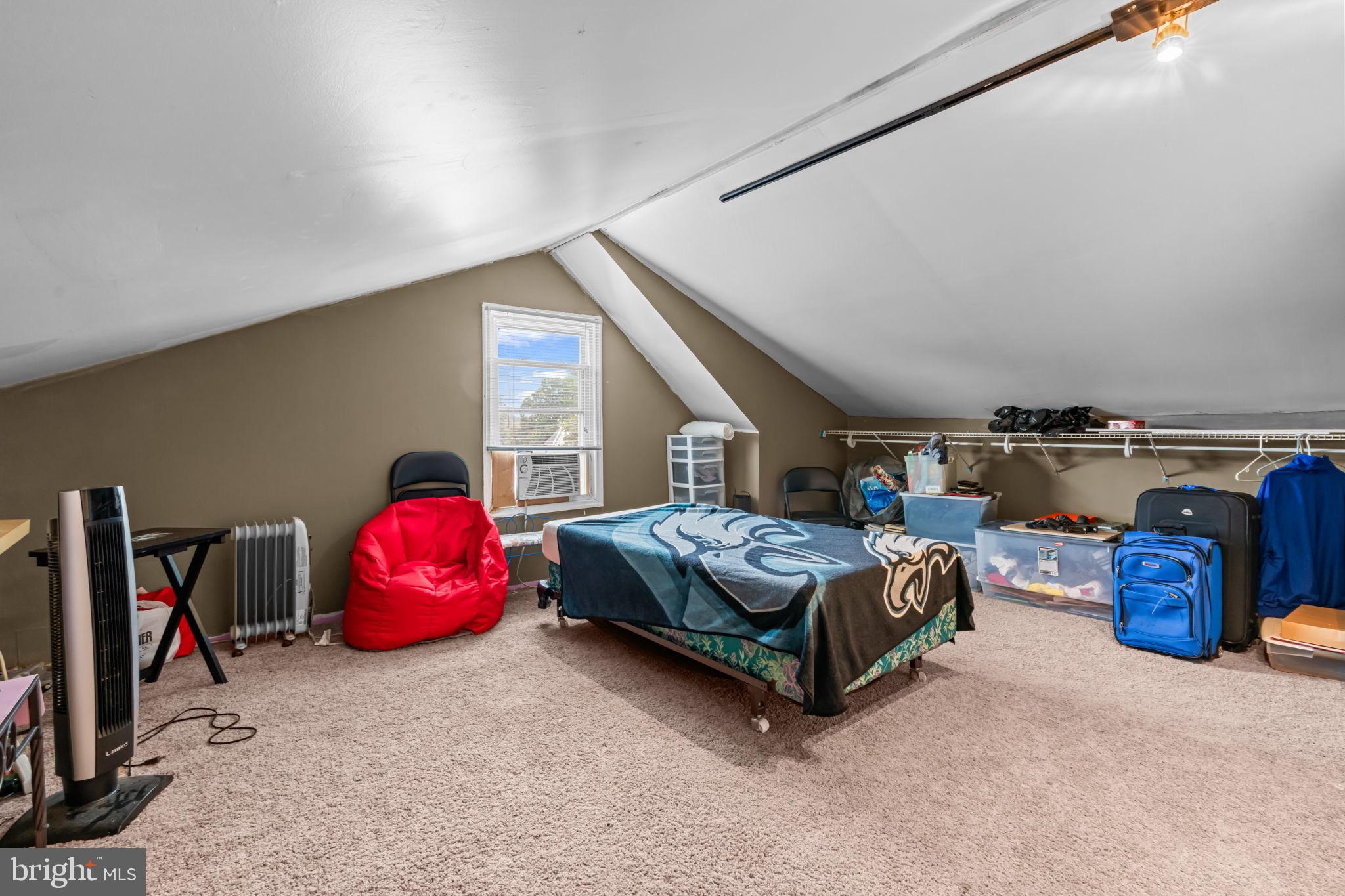 ROCKLEDGE - Residential