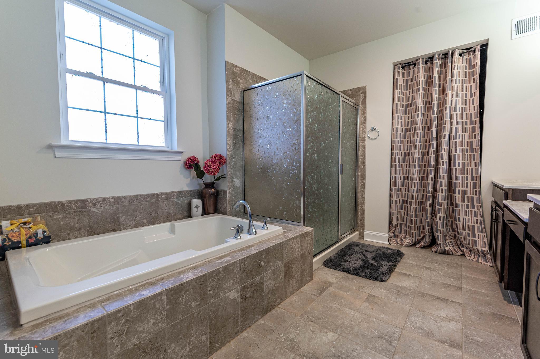 PARKVIEW ESTATES - Residential