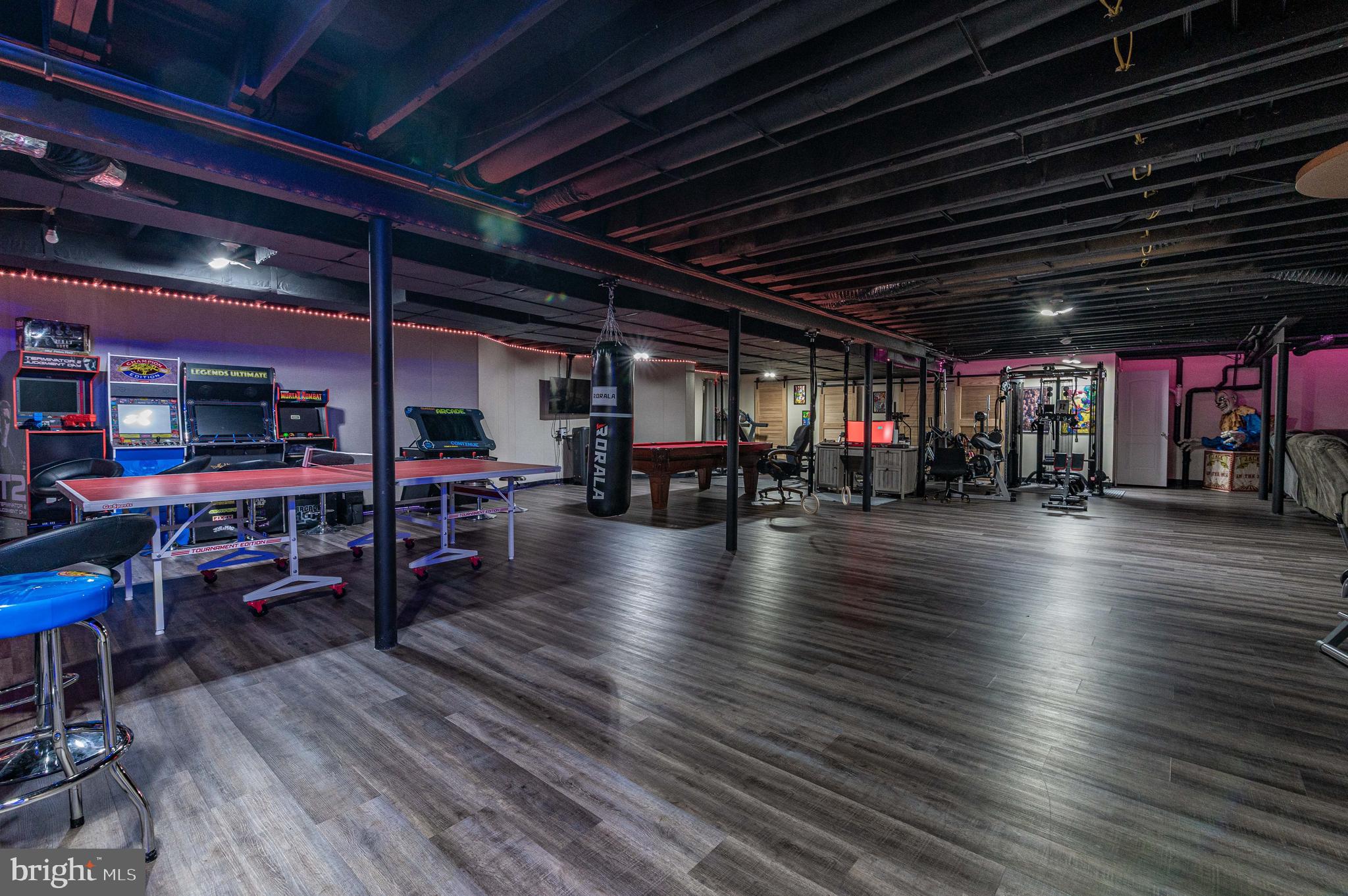 PARKVIEW ESTATES - Residential