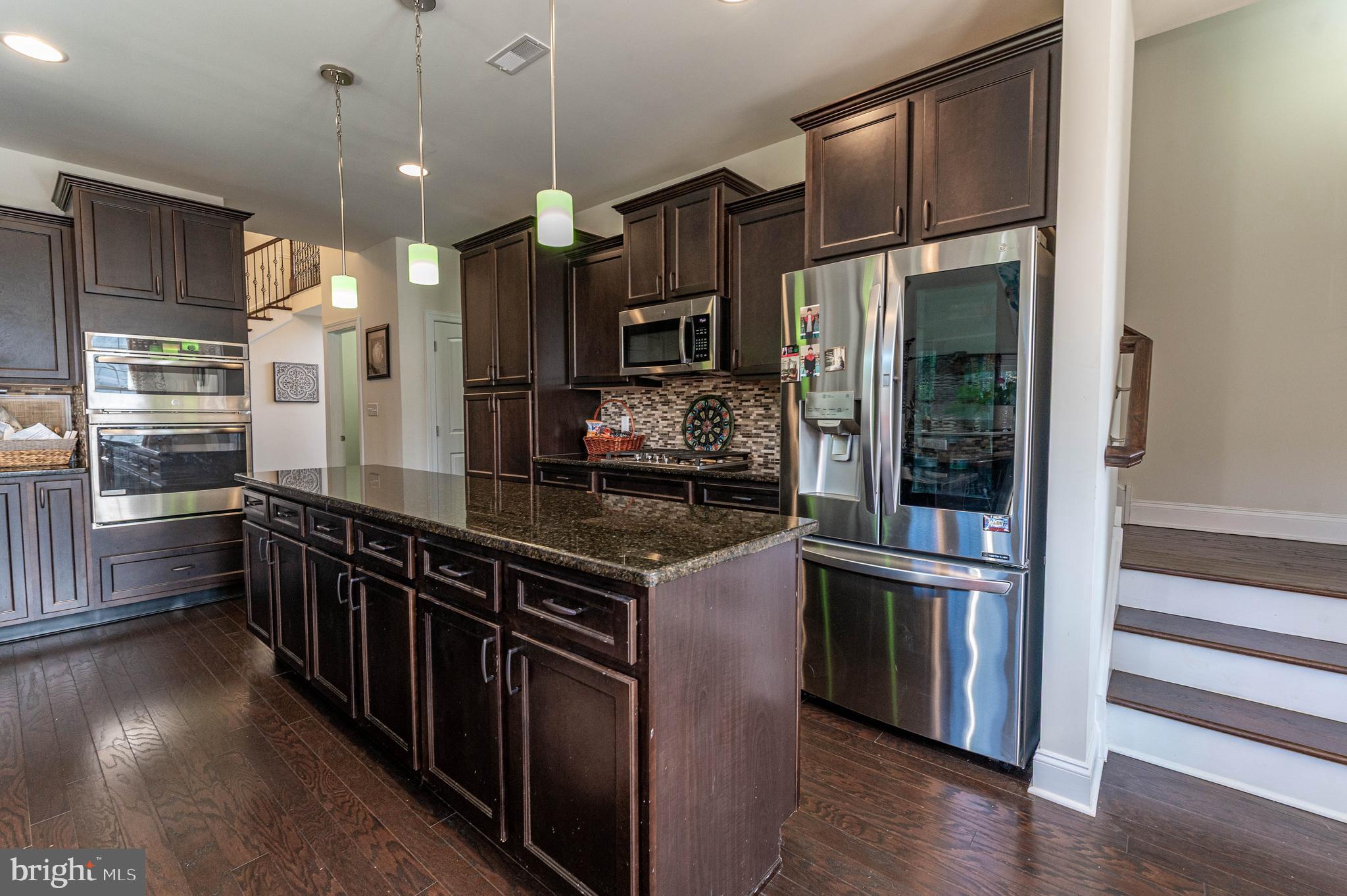 PARKVIEW ESTATES - Residential