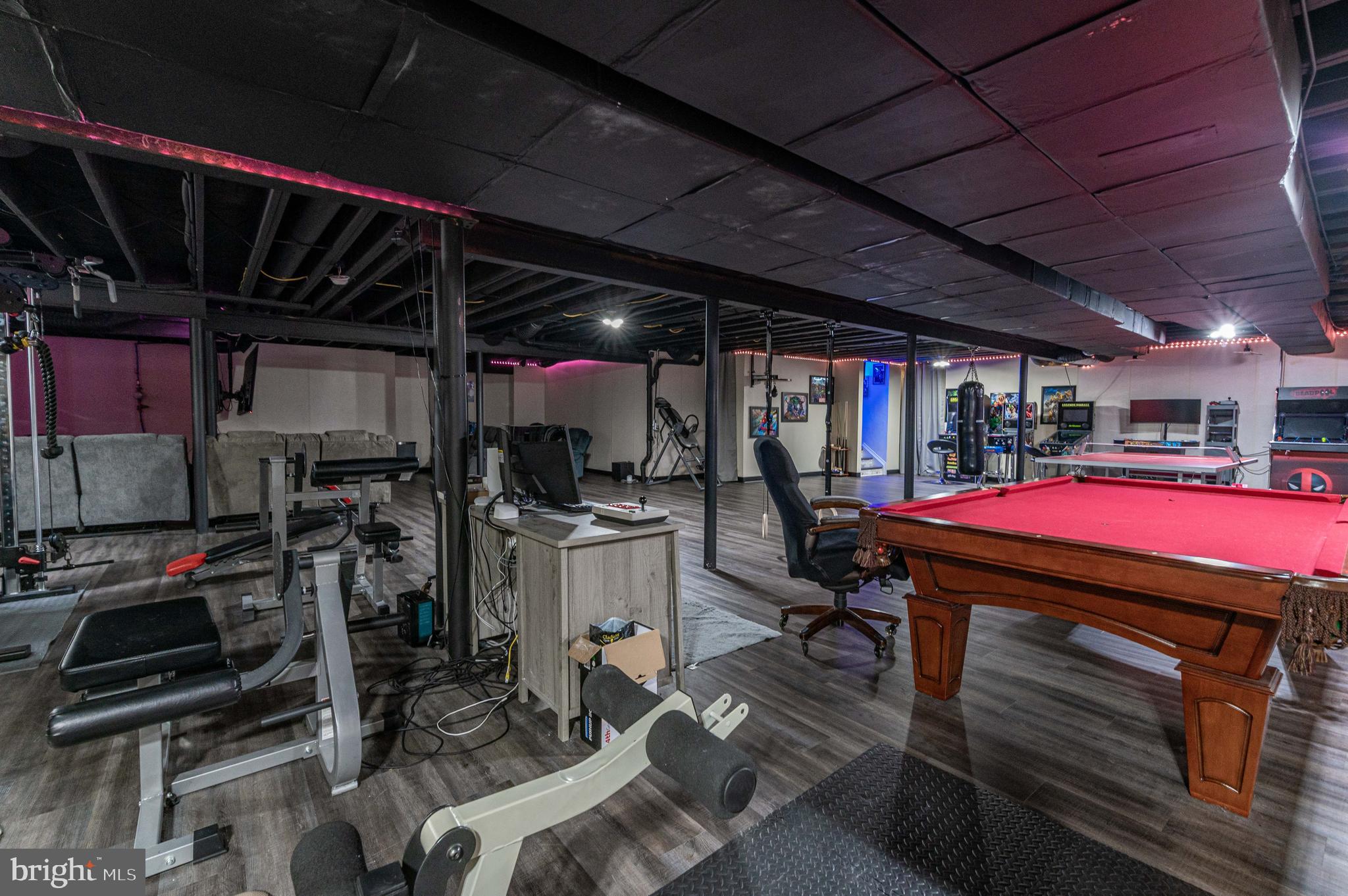 PARKVIEW ESTATES - Residential