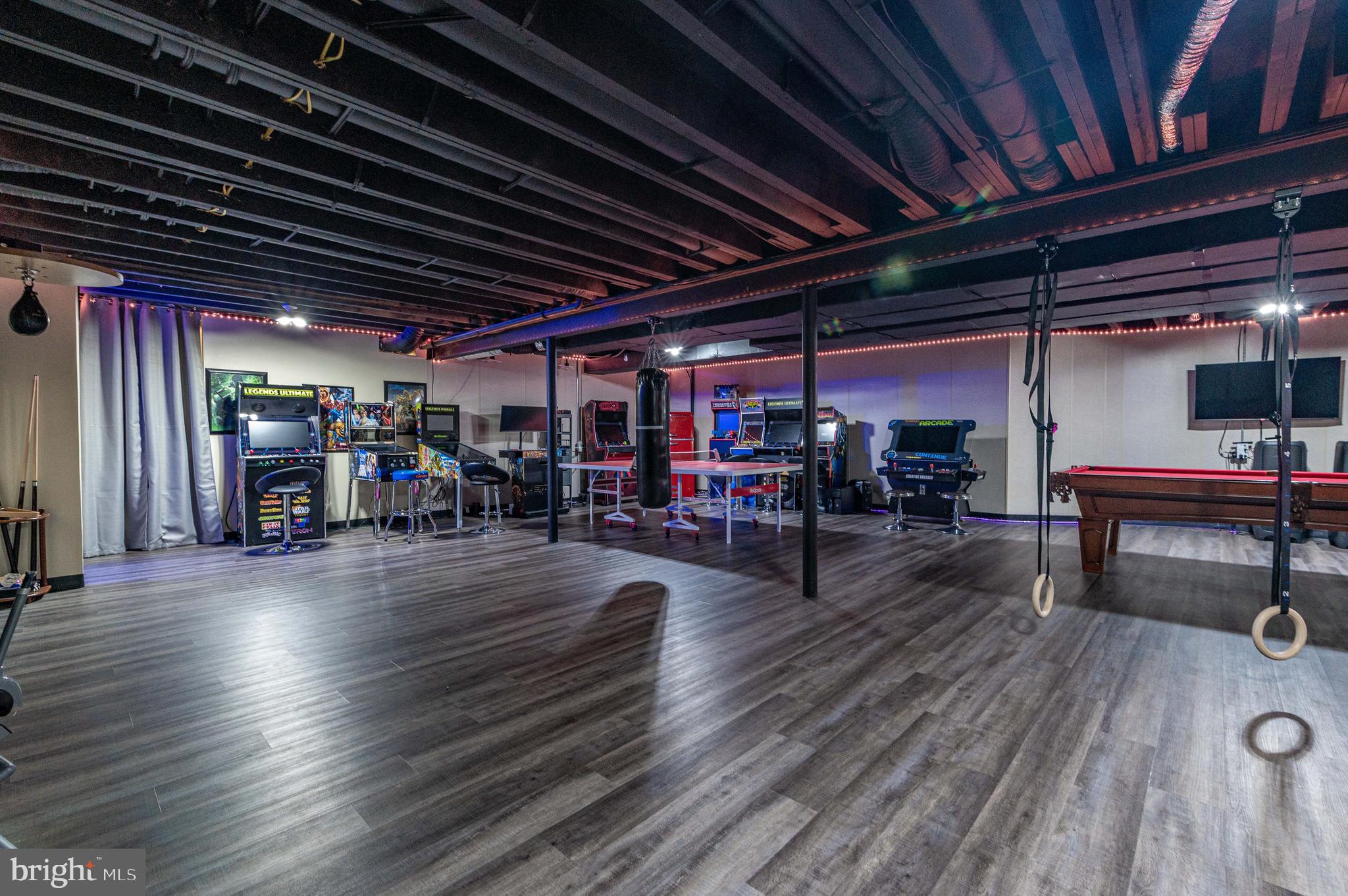 PARKVIEW ESTATES - Residential