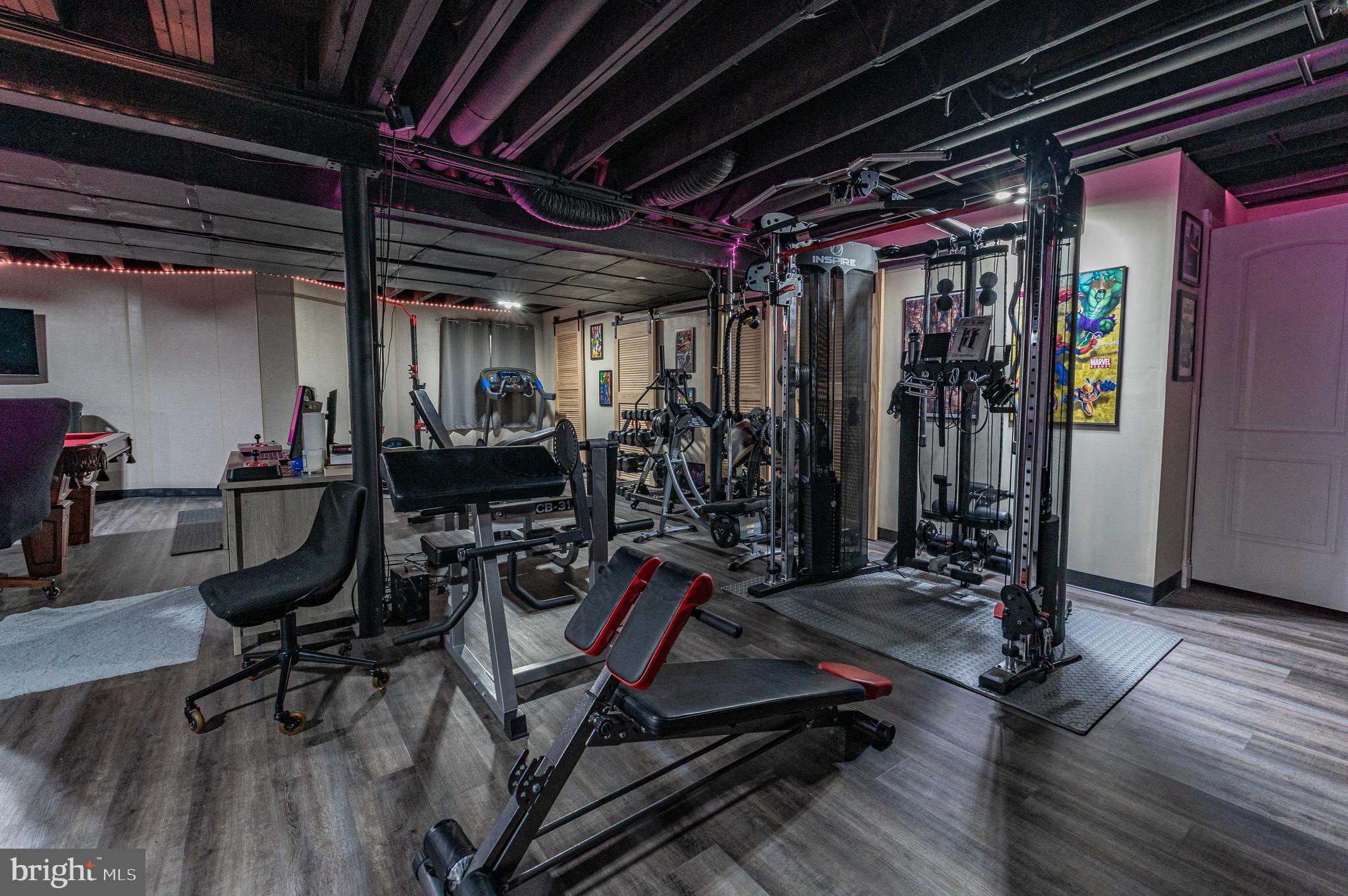 PARKVIEW ESTATES - Residential