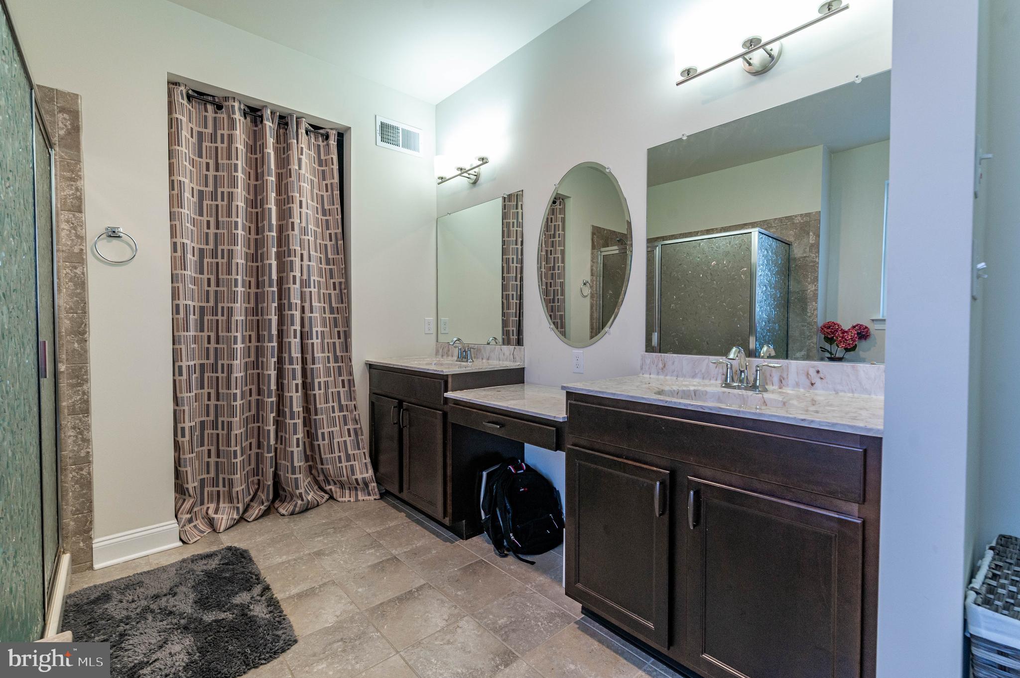 PARKVIEW ESTATES - Residential