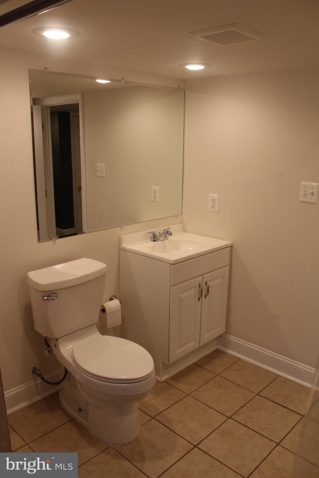 ANACOSTIA - Residential Lease