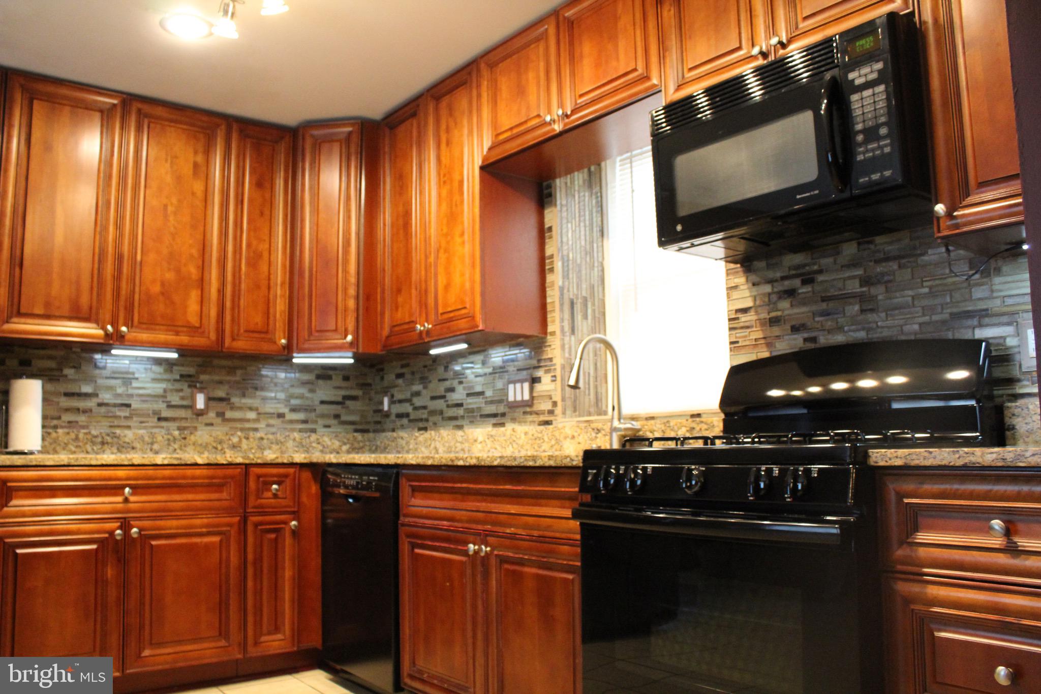 ANACOSTIA - Residential Lease