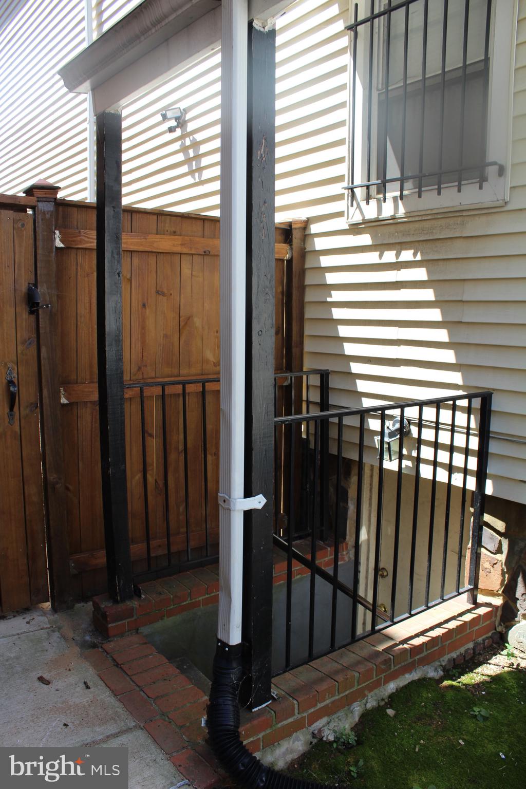 ANACOSTIA - Residential Lease