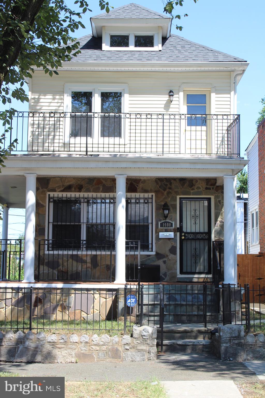 ANACOSTIA - Residential Lease