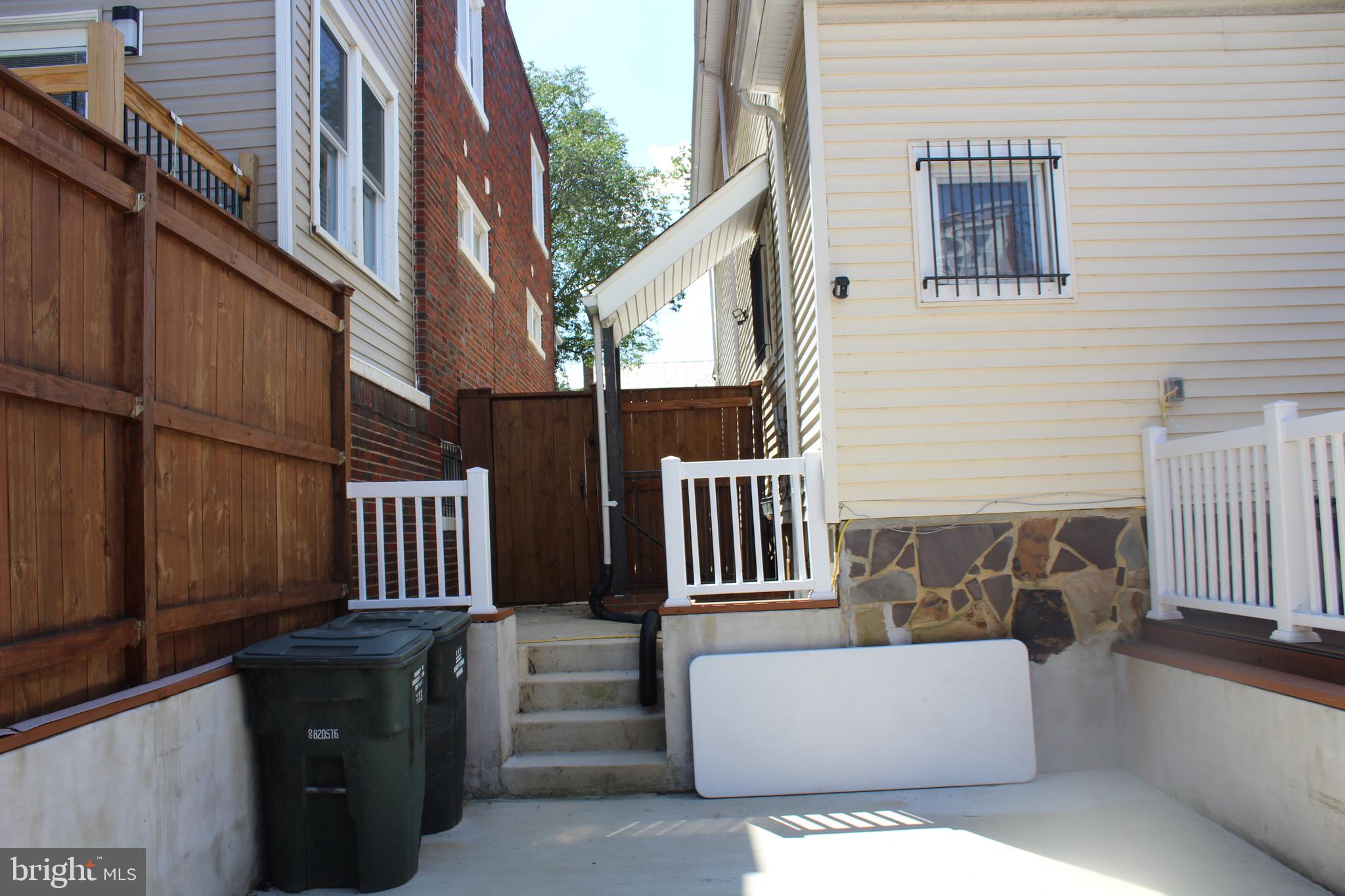 ANACOSTIA - Residential Lease