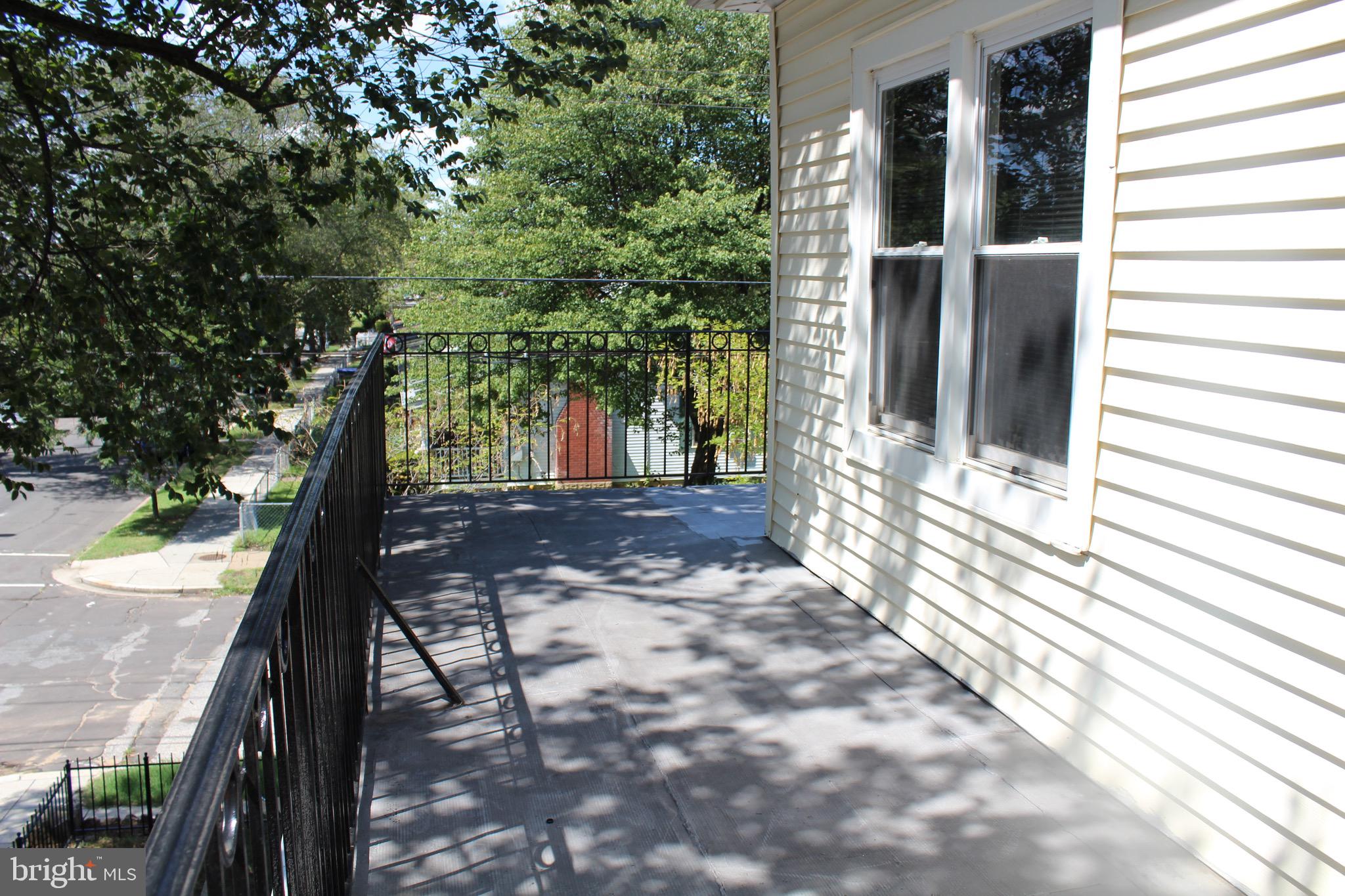 ANACOSTIA - Residential Lease