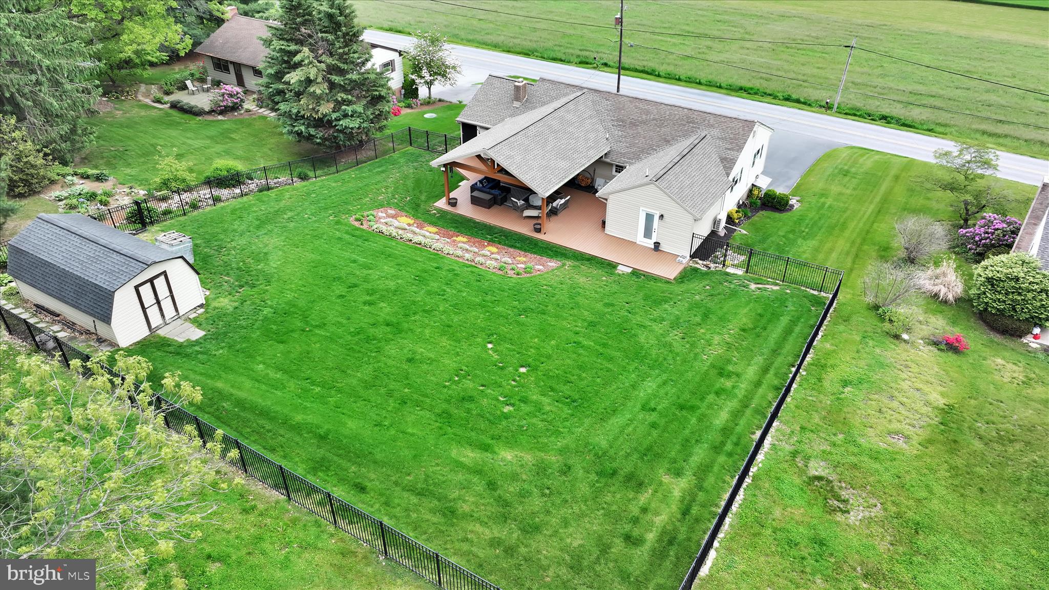 HIMES HILL - Residential