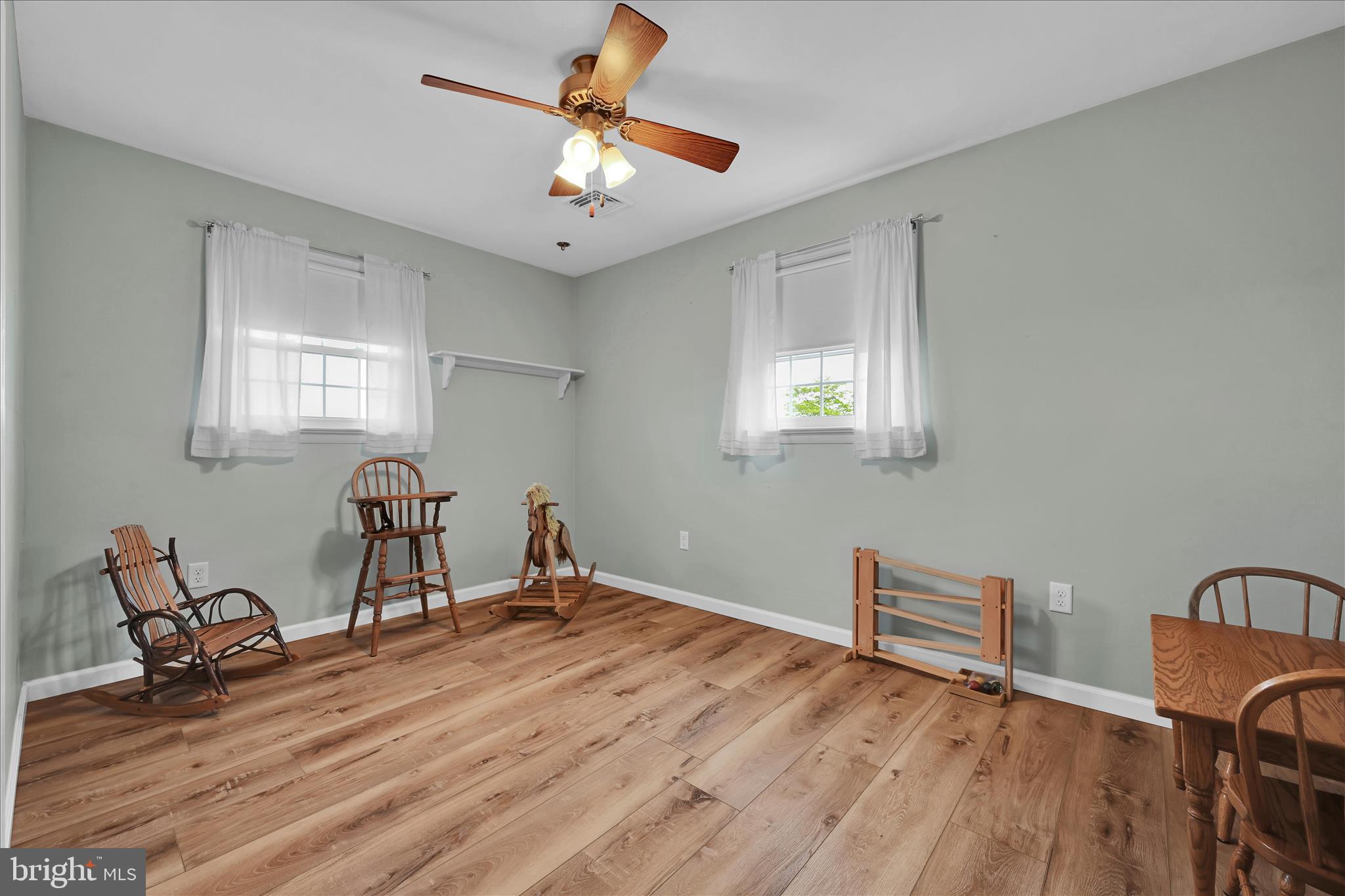 HIMES HILL - Residential