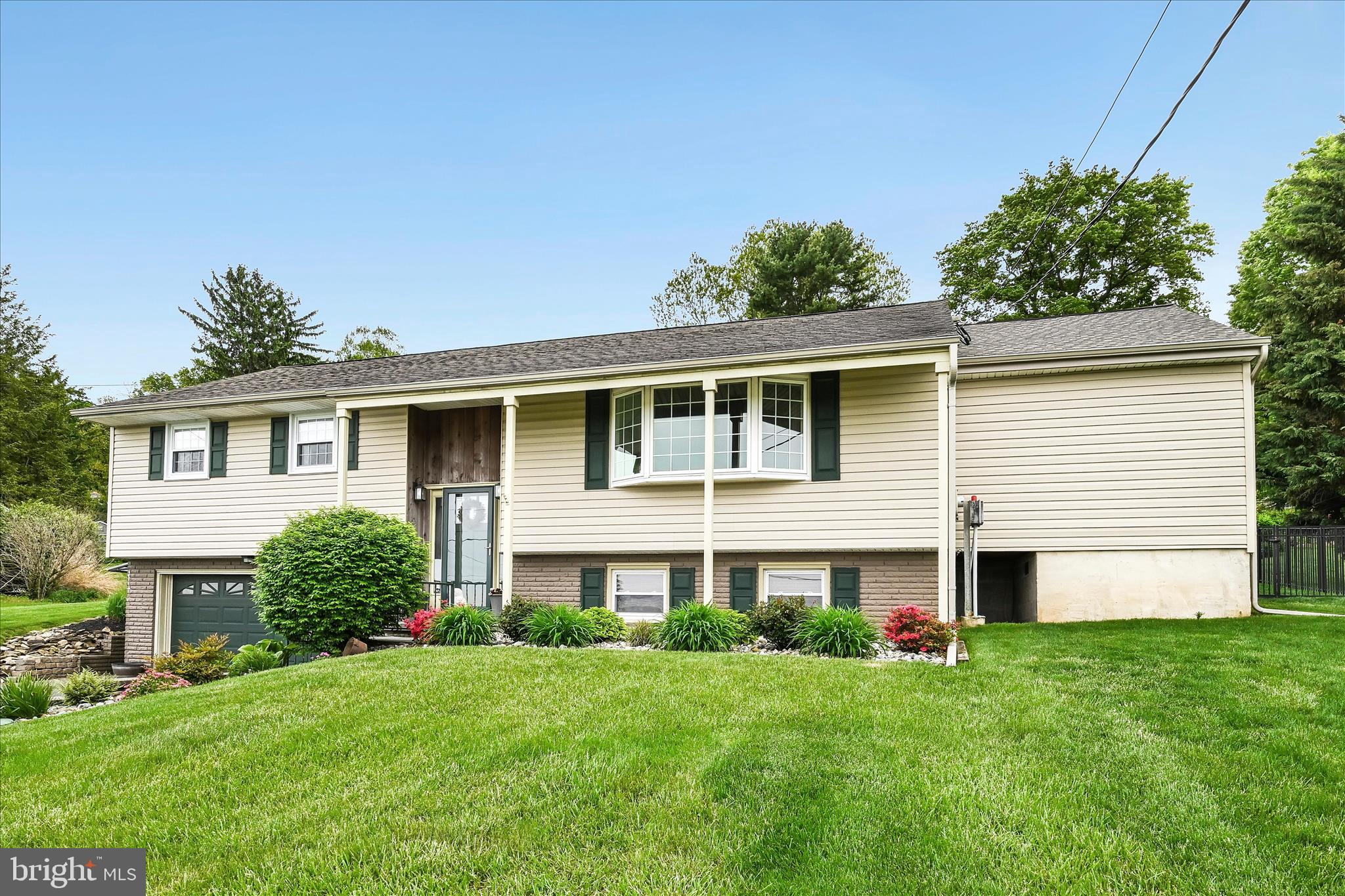 HIMES HILL - Residential