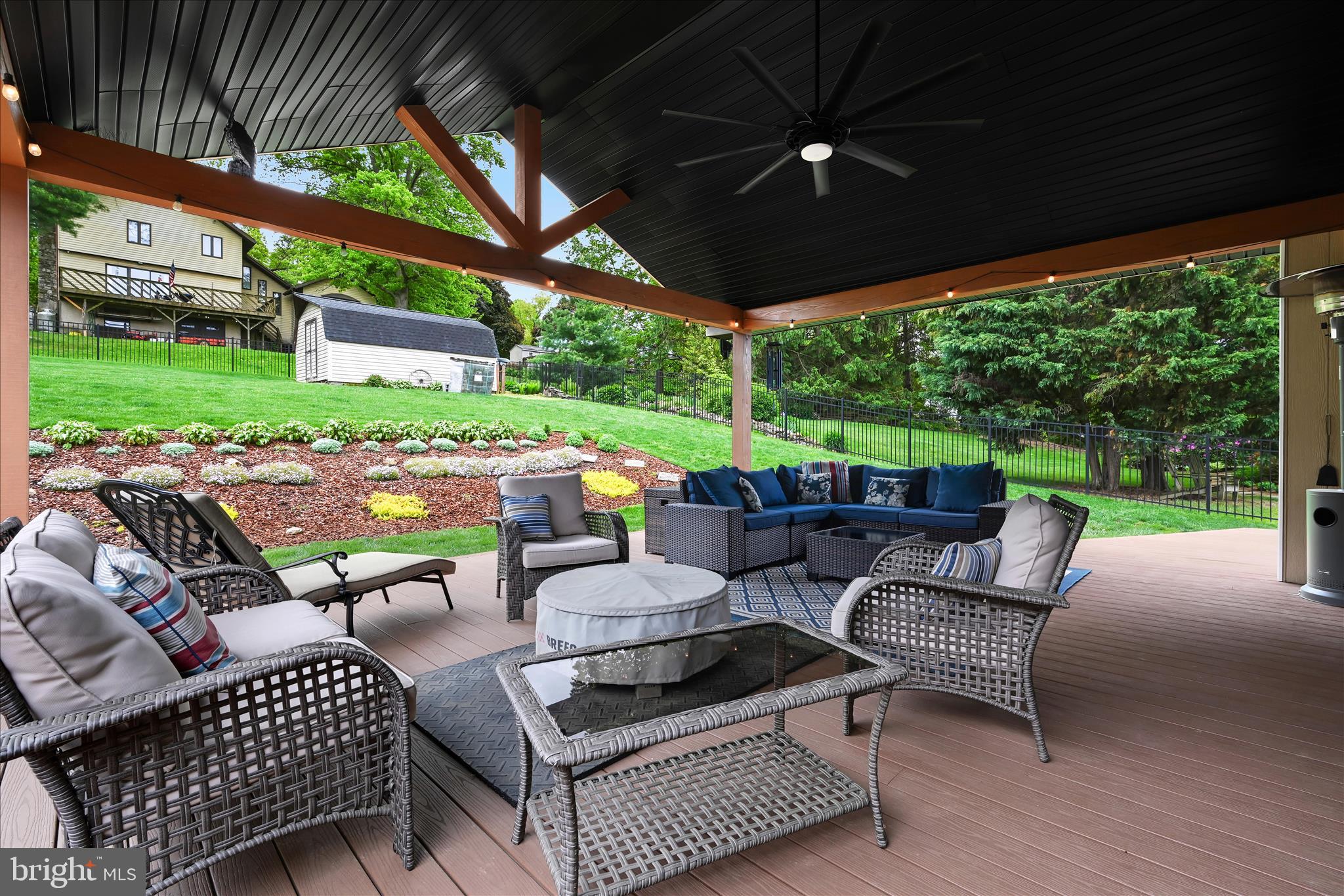 HIMES HILL - Residential