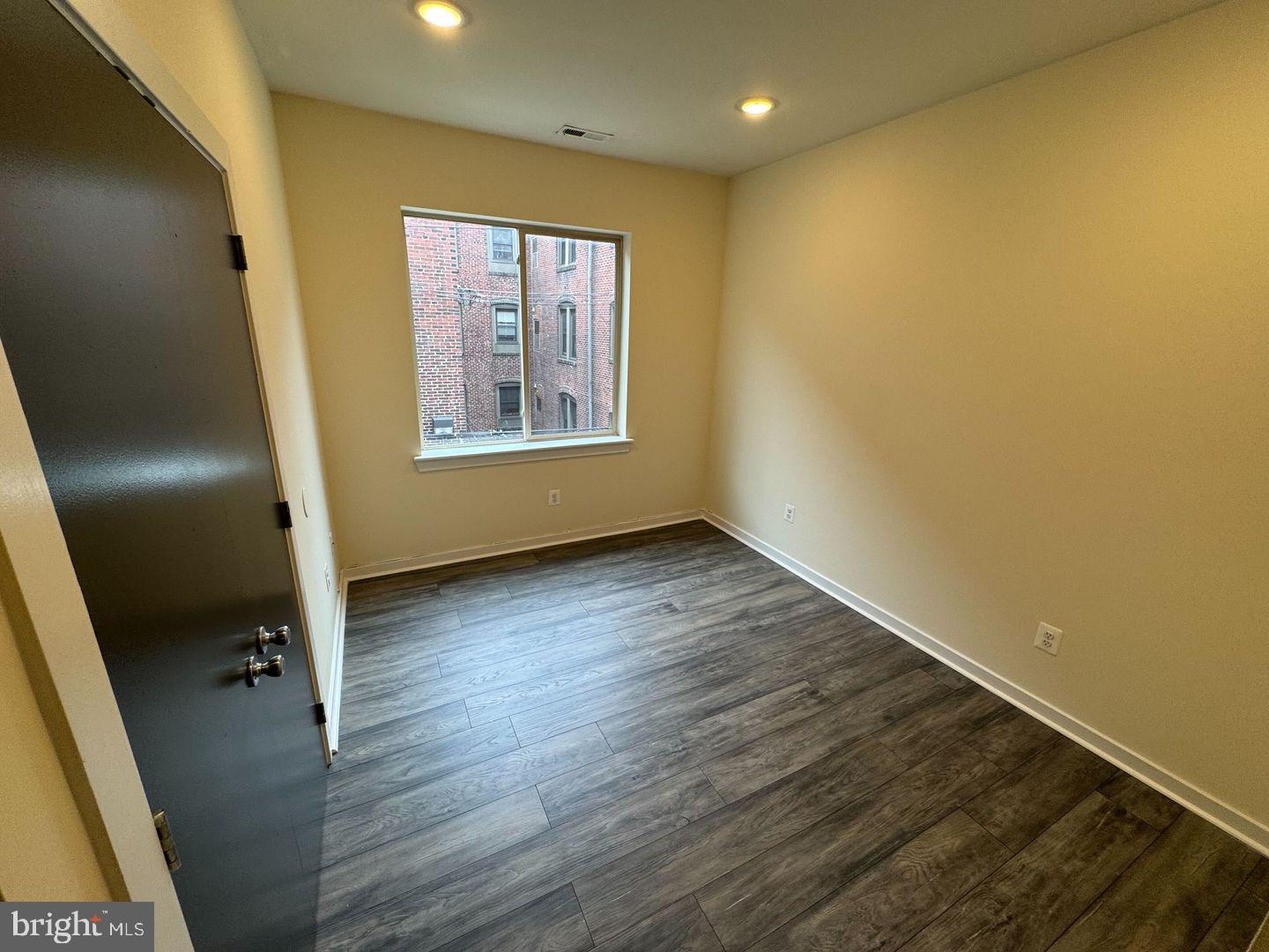 COBBS CREEK - Residential Lease