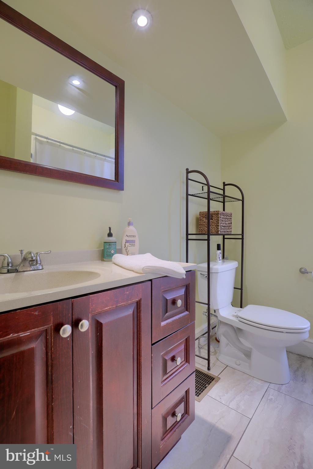 LANCASTER NORTHEAST - Residential