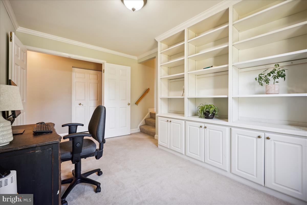 MILLS FARM - Residential