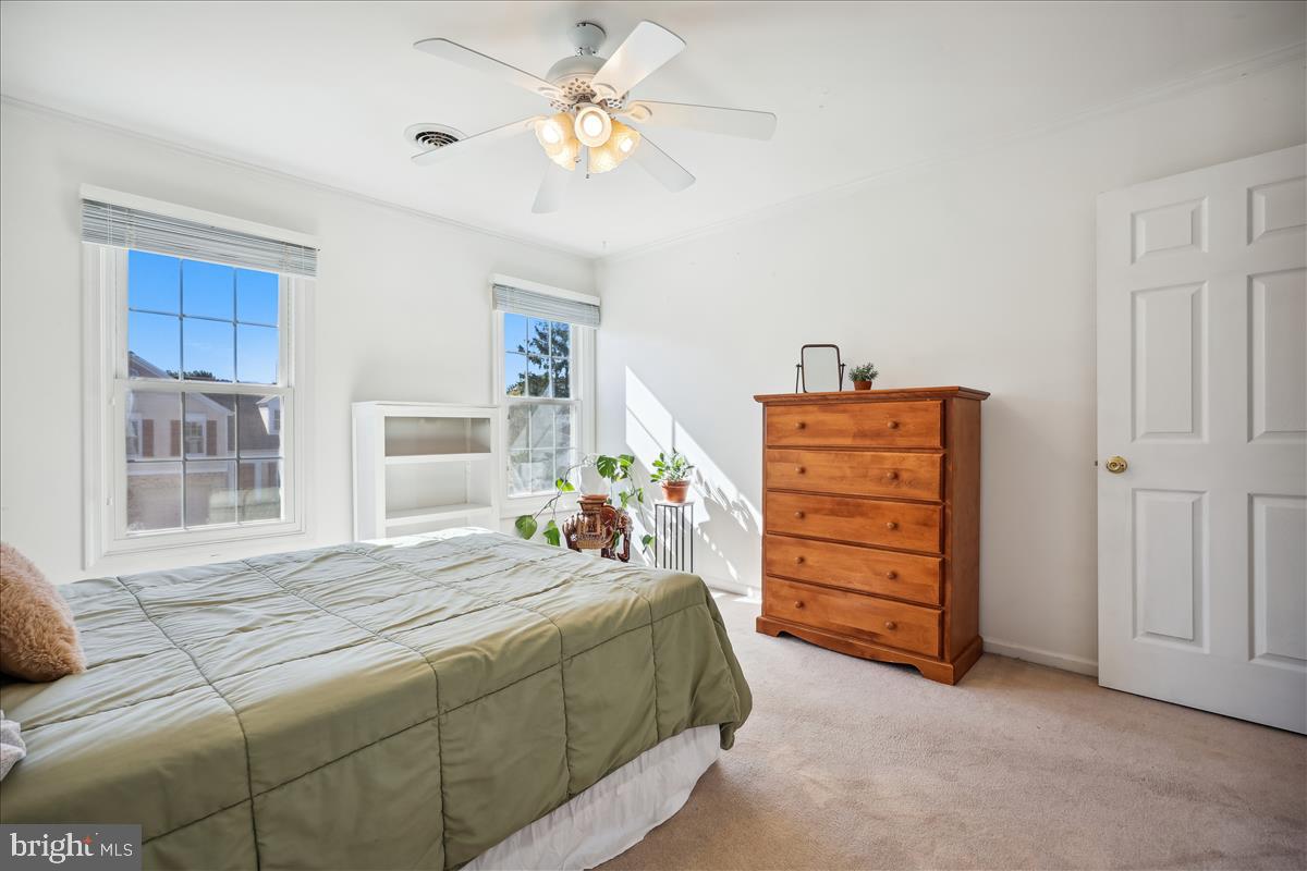 MILLS FARM - Residential