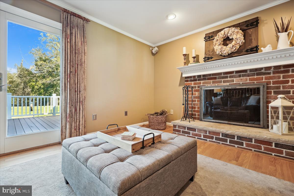 MILLS FARM - Residential