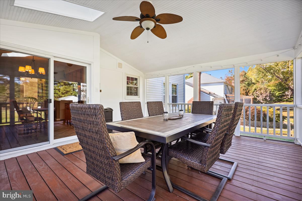 MILLS FARM - Residential