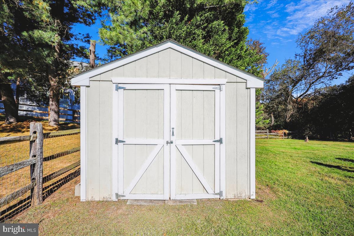 MILLS FARM - Residential