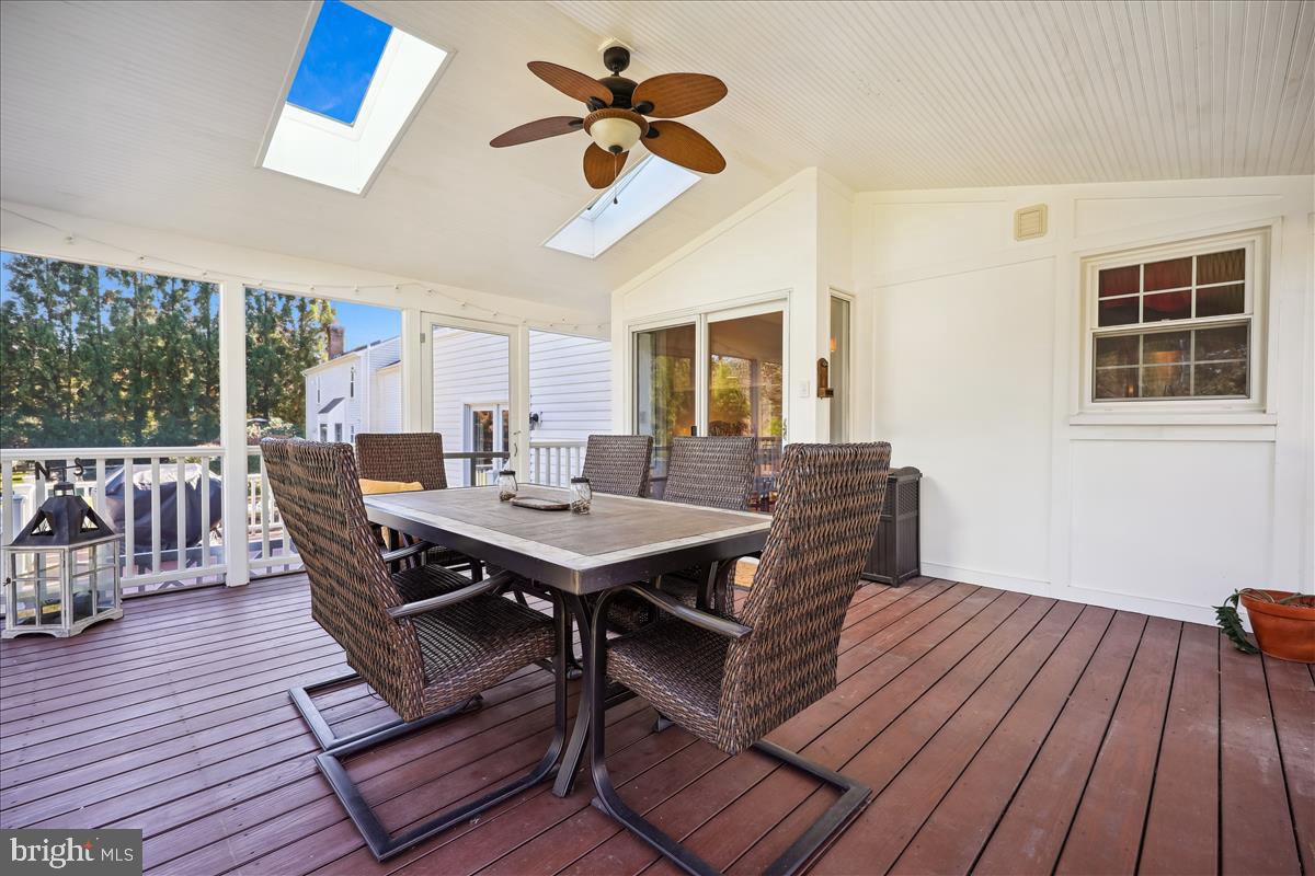 MILLS FARM - Residential